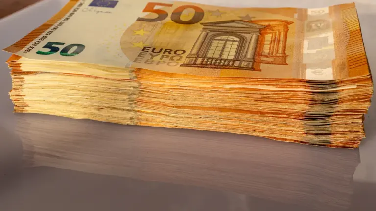 EBC 10 września: stopa depozytowa a kurs euro i import
