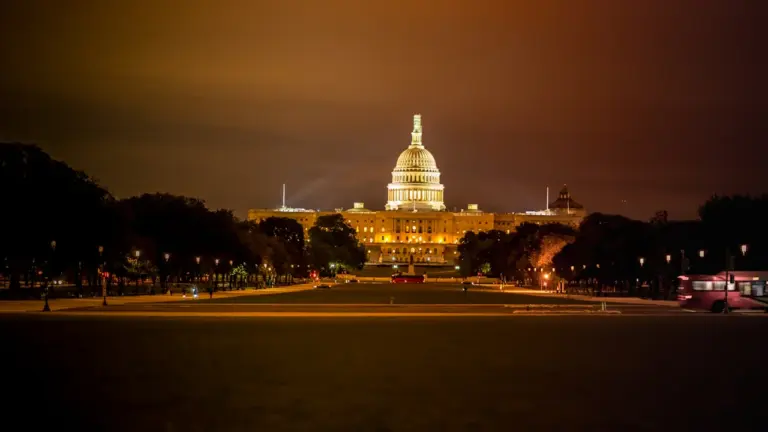 Wybory w USA 2026: Czy Republikanie utrzymają większość w Izbie?